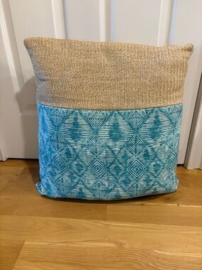 Allen + Roth Geometric Square Throw Pillow 21” H x 19” W